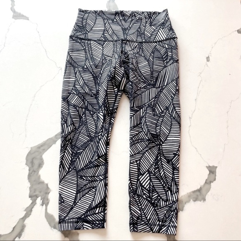 Lululemon Crop Pants
